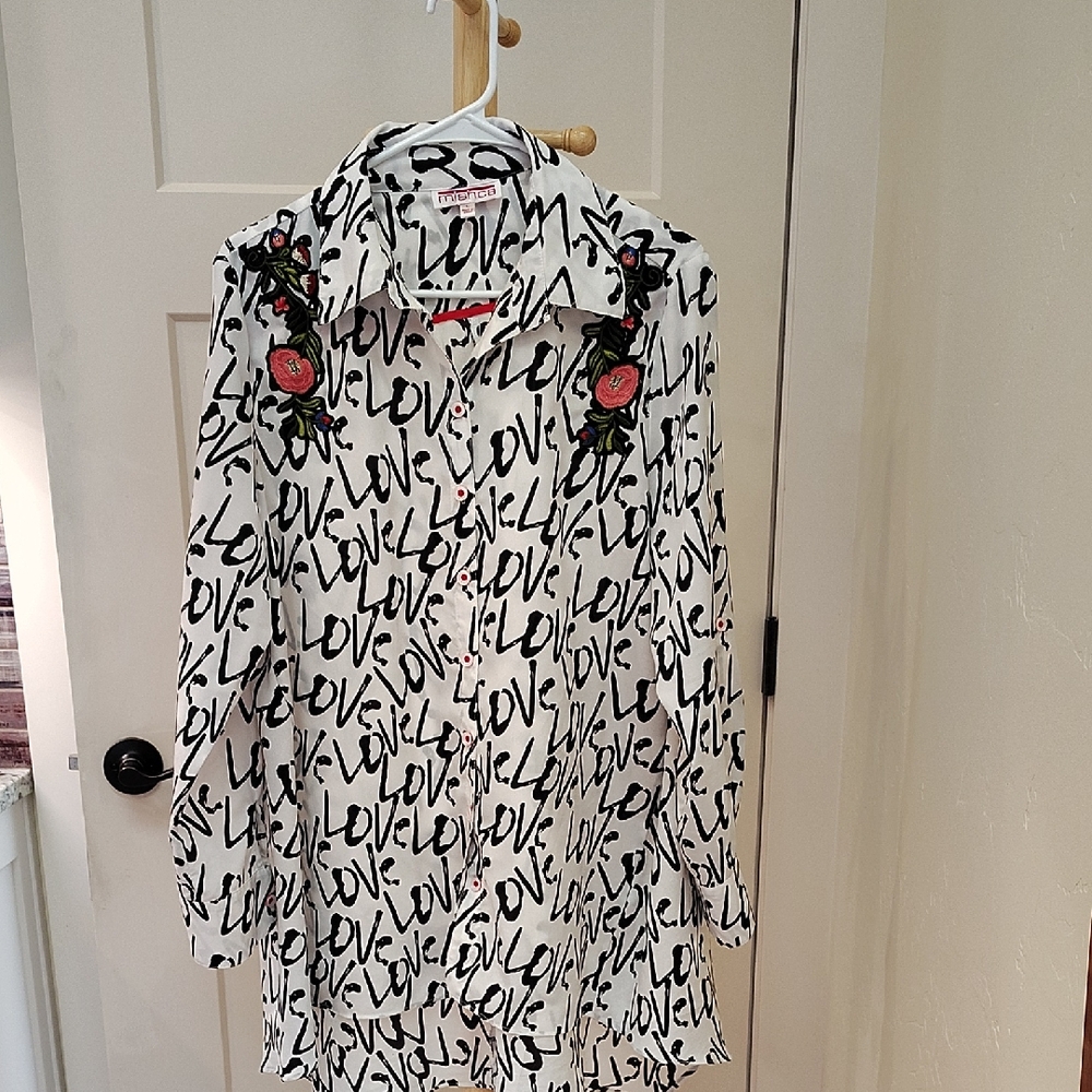 White Button-Up Shirt with Black Script and Floral Embroidery